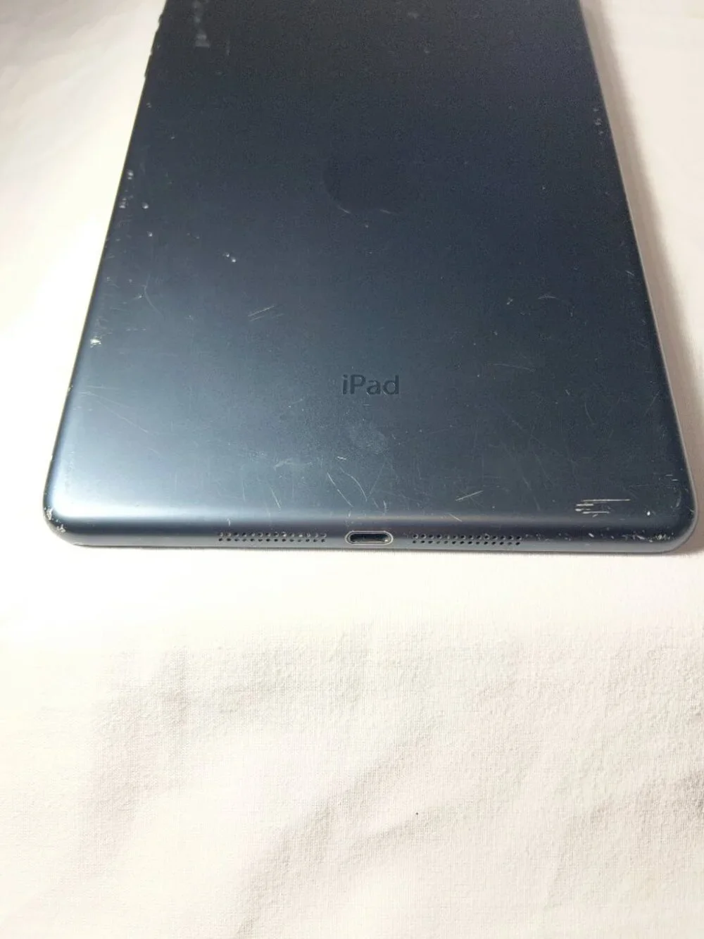 Apple iPad mini 1st Generation 16GB, Wi-Fi, 7.9in